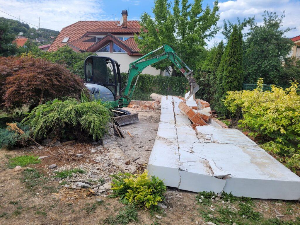 Projekt zemných prác pri dome