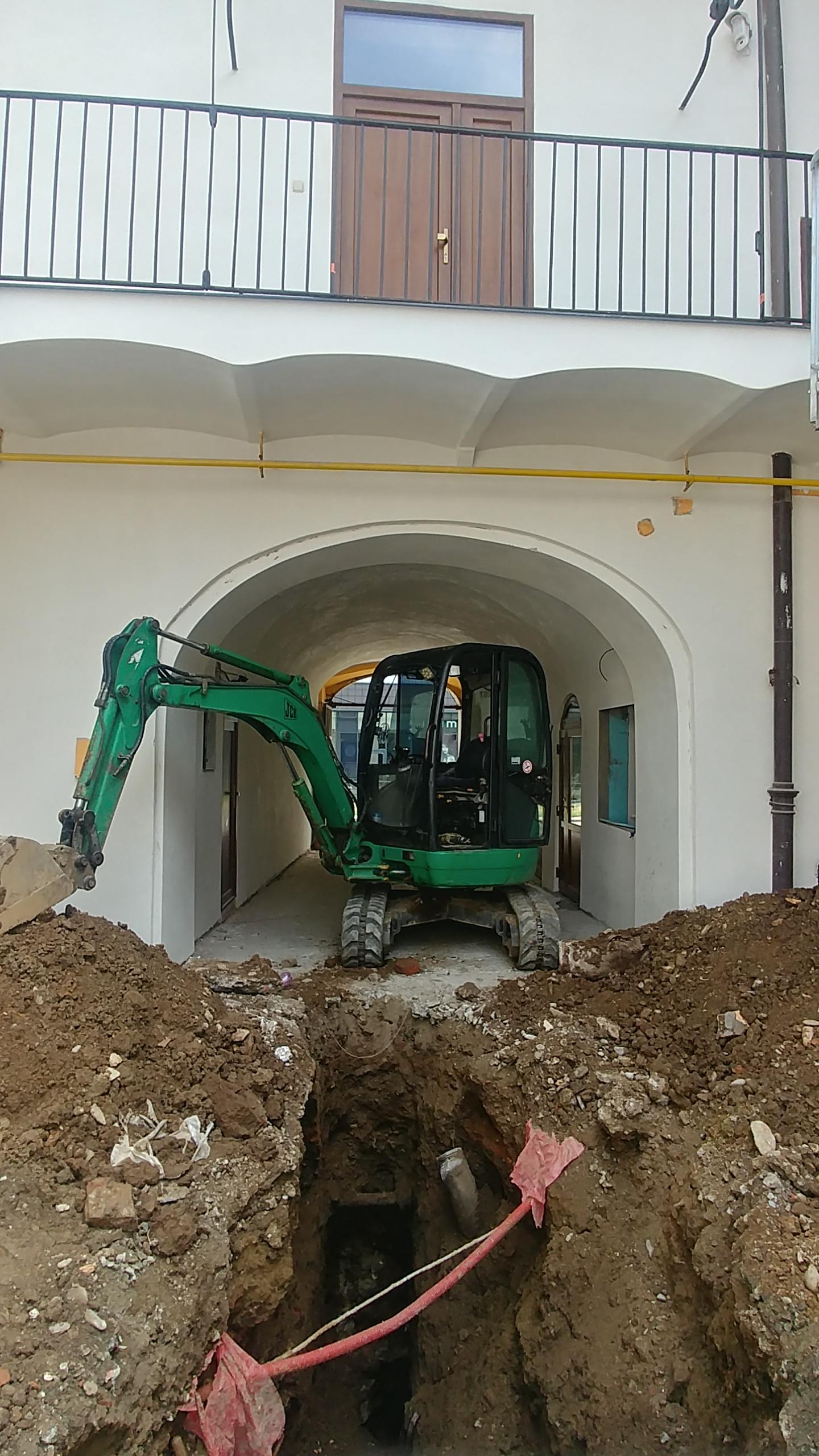 Terénne úpravy a výkopy