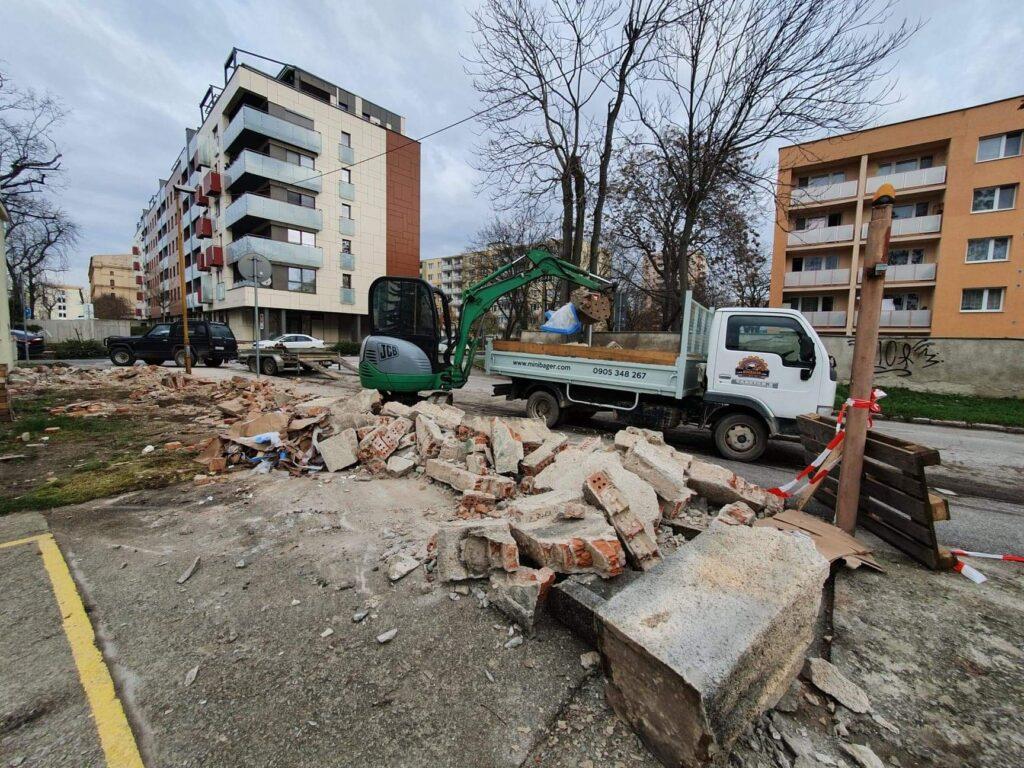 Stavebný výkop v teréne